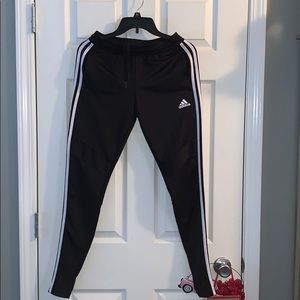 Women’s Adidas joggers, clearance!